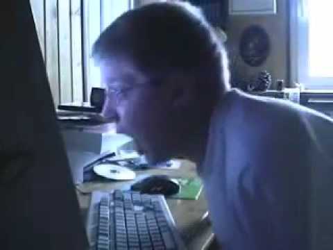 19/07/2024 M99 - Gojac a ser rapado por um castanho